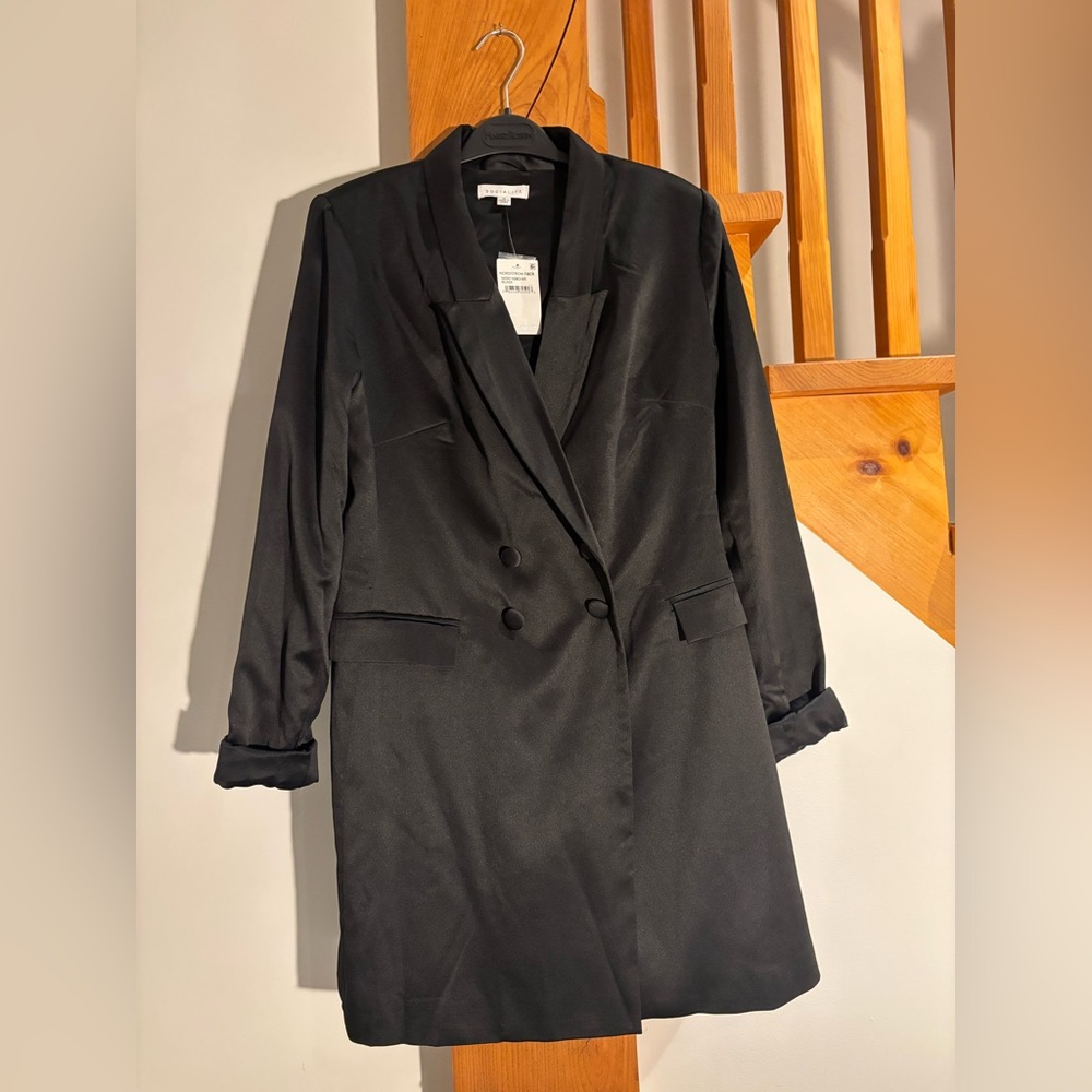 Socialite Midnight Black Blazer